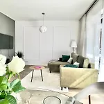Magic Place Iii - Francuska Park - Free Garage - Self Check-in *