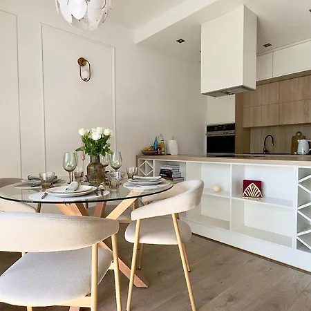 Magic Place Iii - Francuska Park - Free Garage - Self Check-in Appartamento Katowice