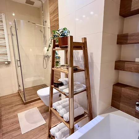 Apartmán Magic Place Iii - Francuska Park - Free Garage - Self Check-in *