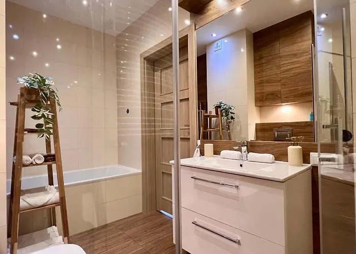 Apartamento Magic Place Iii - Francuska Park - Free Garage - Self Check-in Katowice