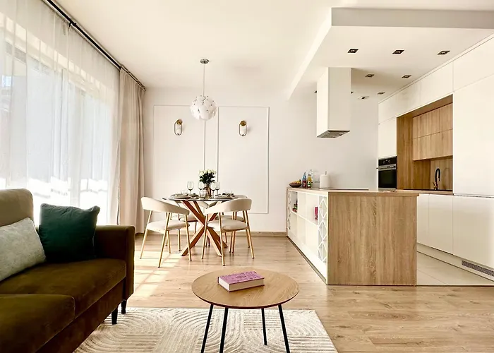 شقة Magic Place Iii - Francuska Park - Free Garage - Self Check-in