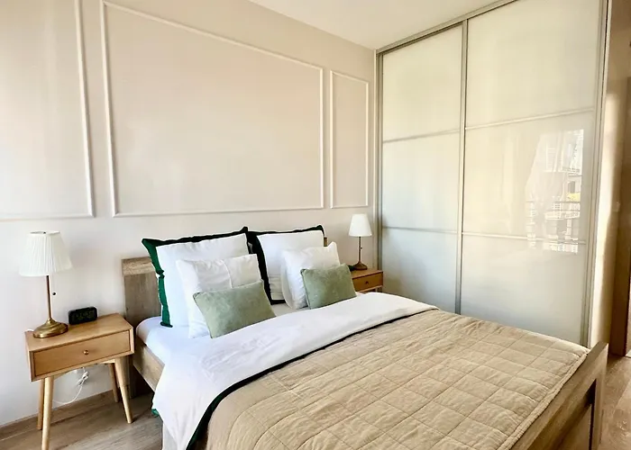 Magic Place Iii - Francuska Park - Free Garage - Self Check-in * Katowice