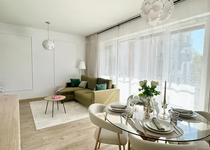 Apartamento Magic Place Iii - Francuska Park - Free Garage - Self Check-in Katowice